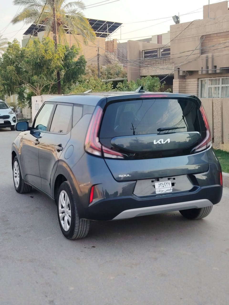 السلام عليكم ورحمة الله وبركاته 
كيا صول لبيع موديل 2024 
نص موصفات
بدون رقم
ماشية 22 الف ميل 
حادث جمالغ وبنيد  وربع بارد باب الراكب  
محرك 2000 دوش
مكان سياره بابل 
*********** وتساب 
ابسمي سياره
