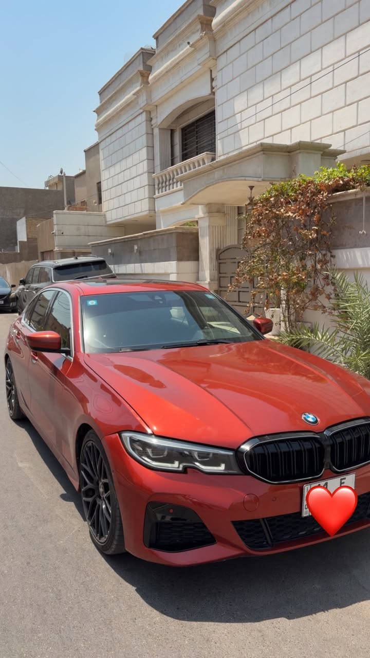 السلام عليكم BMW 330i موديل 2022 امريكي حادثه جاملغ وبنيد وصندوك بي شك ماشية 36 الف محرك كير كفاله سيارة فول للاخير 
شاشة كامرة 
فتحة 
تحكمات ستيرن 
مري شفط 
كشنات كهرباء + جلد وتدفئة كشن ميموري 
حساس امام خلفي 
عداد دجتل 
هاند بريك بمصة تبريد قطعتين 
وبعد بيها هواي مواصفات 
سياره نظيفه تبريد ثلج تايرات جديدات صدر جديد سياره خير من الله رقم بغداد جديد تحويل ثاني يوم السعر 208 مكان السياره بغداد ***********
