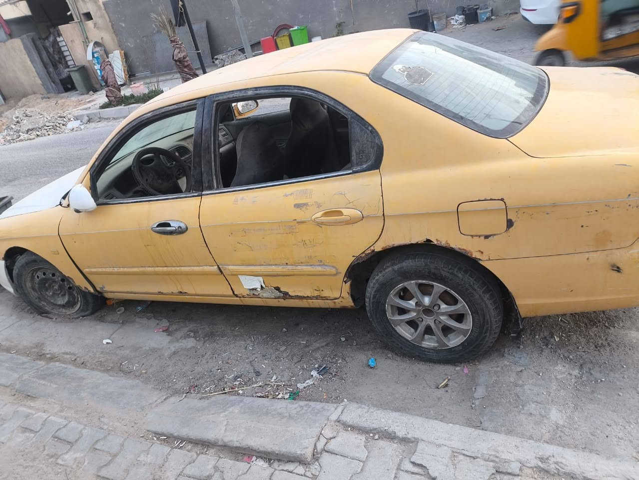 سوناته 2000 كير مكينه نضيفات رقم سنويه راعيه ماندله ابيع هلموجود سياره متروكه عوزه تنضيف كابريته سعر 10 بيه مجال ‏‪***********‬‏
مكان سياره كربلاء حي العسكري
