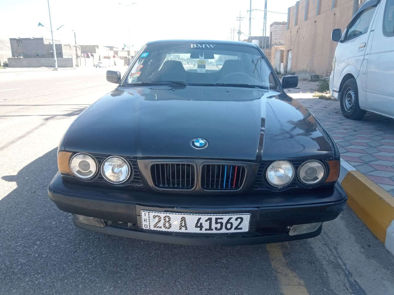 بي ام 520 مسكر
سياره جاهزه حداديه تخم تاير مكينه وكير مكفولات
جام كهربائي موديل ١٩٩٢ تبريد شغال
تحويل مباشر بسمي
السعر 47
مكان السياره واسط 
للاستفسار ***********
