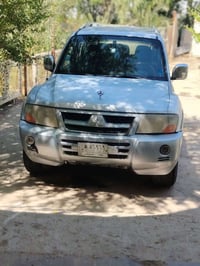 باجيرو مديل 2006 مكفوله كفاله عامه السيارة كارتون 07812244924