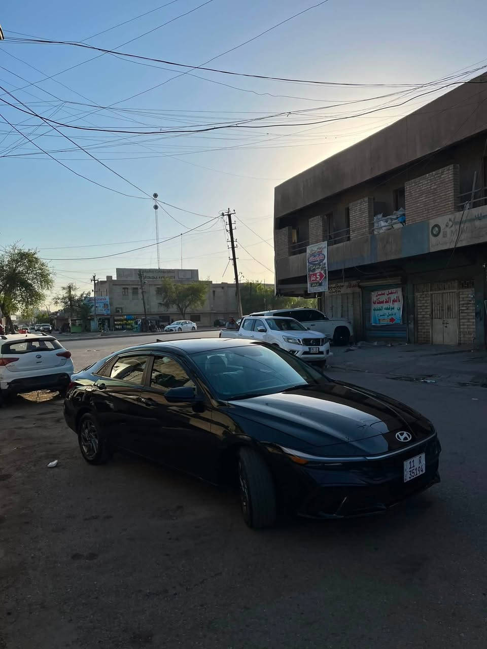 سلام عليكم 
النترا 2024 وارد امريكي لون اسود 
السياره بدون صبغ بدون ايرباك فقط تبديل جاملغ امامي نفس الون بدون بدواخل فقط جاملغ امامي فقط 
ماشيه 20 الف
مواصفات 
لايت زنون 
بصمه 
شاشه متصله 
رادرات 
نقطه عمياء 
بصمه ابوب 
صنودق ذكي 
بريد بيانو 
اربع وضعيات قياده 
نظام تحديد مسار 
نظام توقف ذاتي 
رقم بغداد بسمي تحويل ثاني يوم 
مكان السياره بغداد الكراده 
اتصل وتشلع عيوني 
الرقم الاستفسار  ***********
