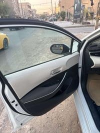 كورلا 2024ببياز اصل فول مواصفات السياره نضيفه كلش اخت زيرو ماشيه 40مكف...