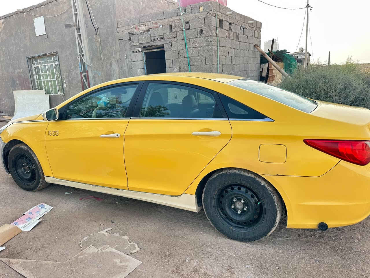 السلام عليكم من رخصة مدير الكروب والادمن سيارة سوناتا 2013خليجي بسمي محرك 2400دوش استوني شادة صارلة 25يوم سنوية لل2027شهر 4  رقم بصرة شرط المداور السعر 105وبيهه مجال باقي التفاصيل راسل واتساب او اتصال ***********
