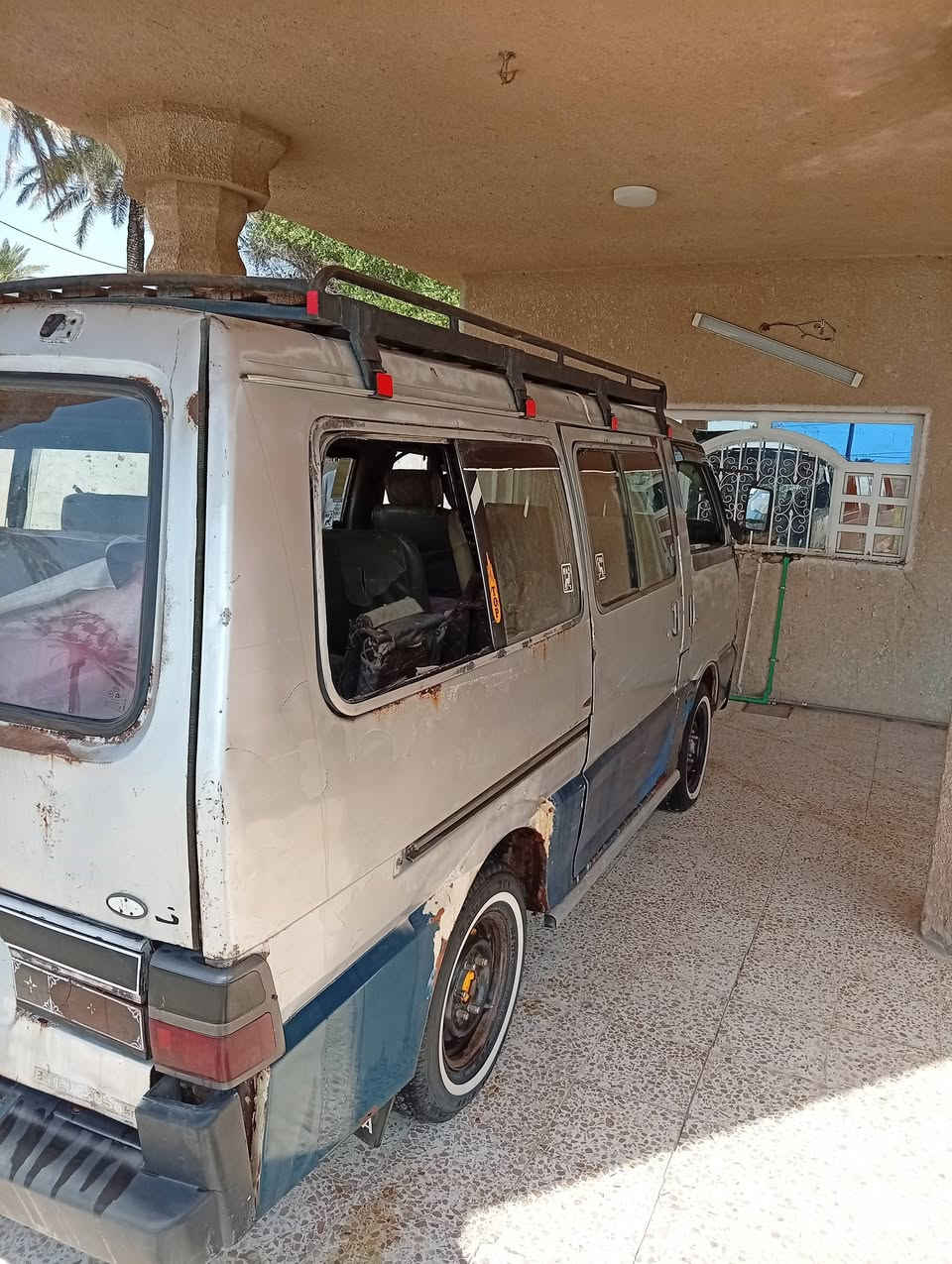 السلام عليكم كيا موديل 95 سياره باسمي سنويه 27 سياره ما عليها لا غرامات ولا هيئه مصفره ماكينه كير واكسل خير من الله بيها تنقيص بسيط العنوان  ابو غريب***********
