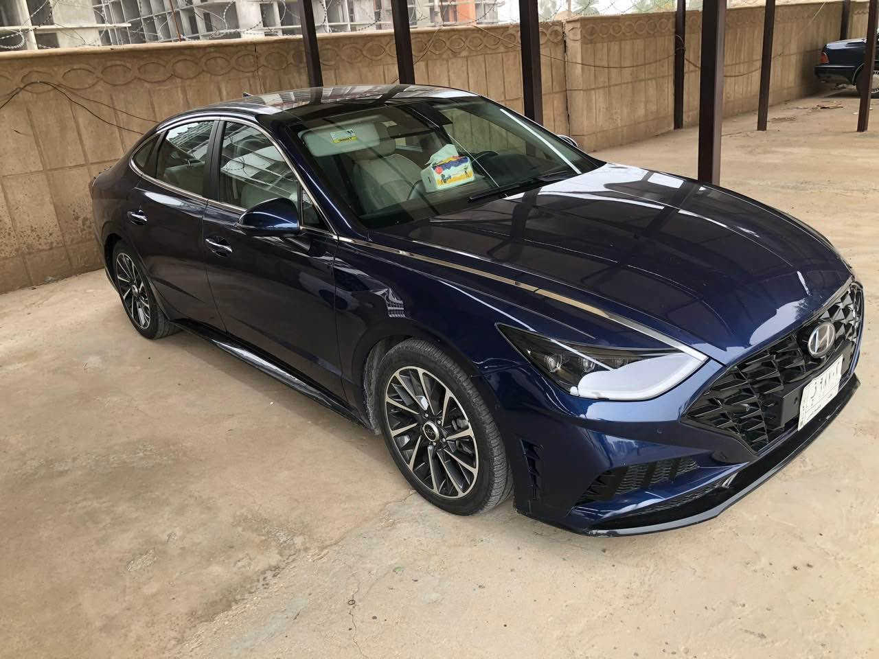 HYUNDAI SONATA  LIMITED 2020
 
‎هيونداي سوناتا _2020

‎فــــــول فـــــول مـــواصـفـات لـــمــتــدد 
دعاميات حادثها من امريكا وبل عراق جاملغ امامي وجاملغ خلفي مندون دواخل 
‎بدون دواخل بدون ارباك ١٠٠٪؜١٠٠سليمة
ســعر 155
***********
‎عنوان بغداد قرب جسر المعلق
ـــــــــــــــــــــــــــــــــــــــــــــــــــــــــ
الــمــواصــفـــات :-
1 - محرك ١‌‌٦٠ تيربو
2 - كشنات جلد 
3 - كاميرا دوار ستيرن
4 - شاشة كبيرة ( ايباد) للتحكم في ايعازات السيارة
5 - تبريد قطعتين امامي خلفي
6 - لايت زنون
7- كشاف +حاجب
9 - منافذ USB امامي خلفي
10 - سستم صوت متكامل 12 سماعة (BOS)
11 - تحكم ستيرن جهتين
12 - بصمة  2باب + بصمة تشغيل
13 - 4 كامرات + كامره 360 درجة ومن تنطي اشاره جانبيه الكيجات اصير كامره 
14 - نضام ABS مانع انزلاق
15- كشنات كهرباء 
16 - اشاير مري 
17- حساس امامي خلفي عدد 12
18- ويل كب كروم 
19- كشنات تدفئة تبريد 
20 -شاحن لاسلكي
21- اوتوهولد   
22- سايد بريك بصمة
23- درايف مود (5 انظمة قيادة)   
24- رادار جانبي 
25- رادار امامي 
26- تبريد بيانو
27- بانوراما 
28- كيجات شاشه
29- تشغيل عن بعد 
30- نظام ركن السيارة عن بعد من خلال بصمة السيارة  
31- كير دكم 
32- نظام قيادة شبه ذاتيه 
33- نظام خروج الامن عند فتح الابواب لتفادي مرورالسيارات قرب الابواب الجانبيه
34- نظام محافظه على المسار مع توجيه اوتماتيكي 
35- السيارة بقوة 180 حصان 
36- عدادات ليزريه على زجاج الامامي
37- ناقل سرعة اوتماتيكي 8 سرعات بغداد, العراق
