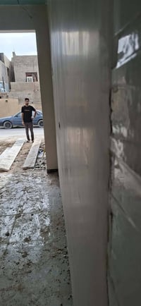 متفرغ • شغل درجة أولى • فني إنشاءات