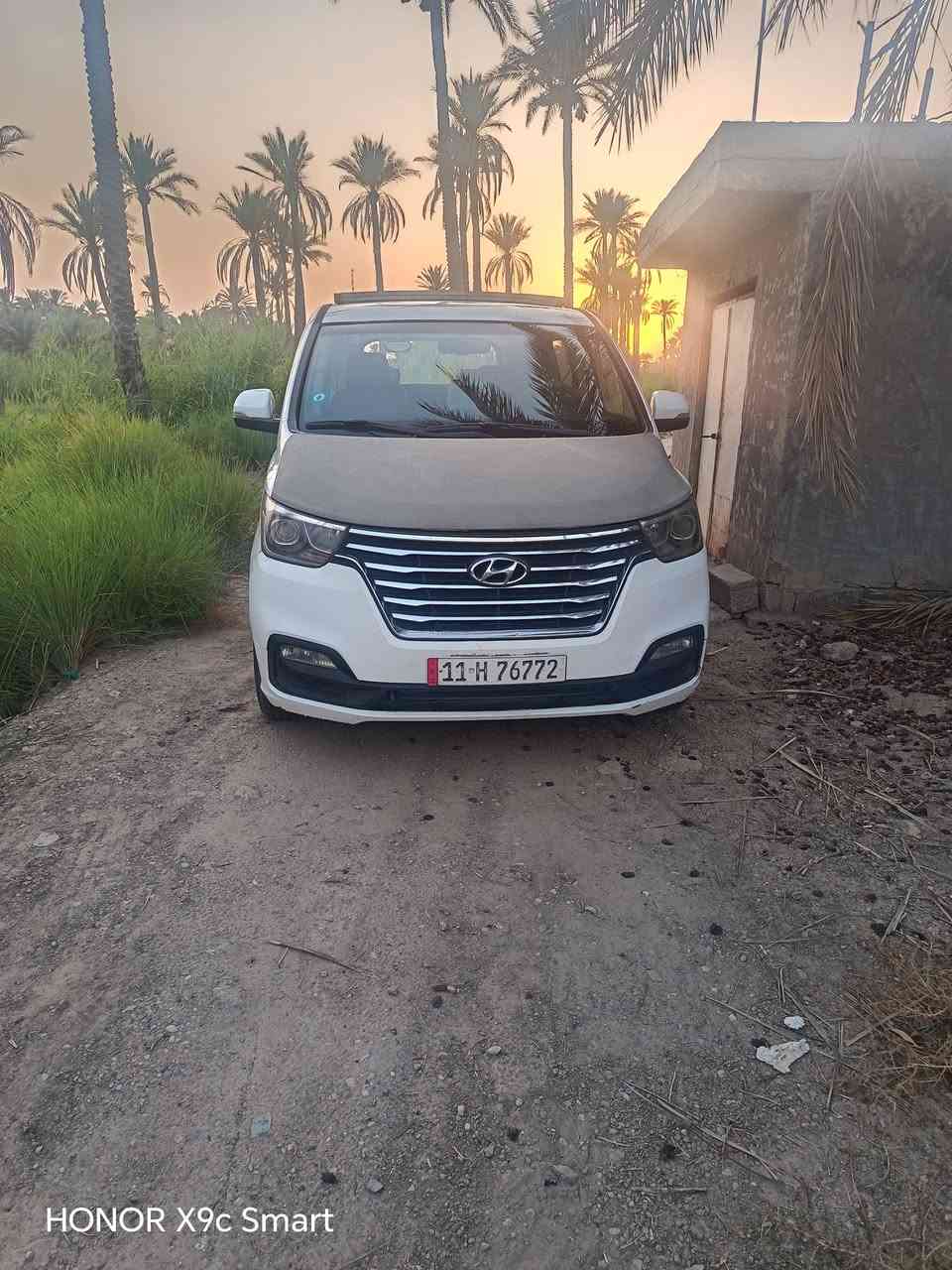 🚐🔥 للبيع ستاركس موديل 2020 فول مواصفات
✅ كفالة عامة

✅ مكينة بلاد سلندر

✅ رقم بغداد إنكليزي

✅ السنوية جديدة لغاية 2030 وباسمي

✅ السيارة استخدام جيد

⚠️ بيها تكحيل بسيط بالجنطة

السياره احله من الصور

💰 السعر: 260

⚠️ بيها مجال حك الجيه 

📍 مكان السيارة: كربلاء – طويريج

📞 للاستفسار والتفاصيل:
***********

نص مكتوب في الصور:
- HONOR X9c Smart
