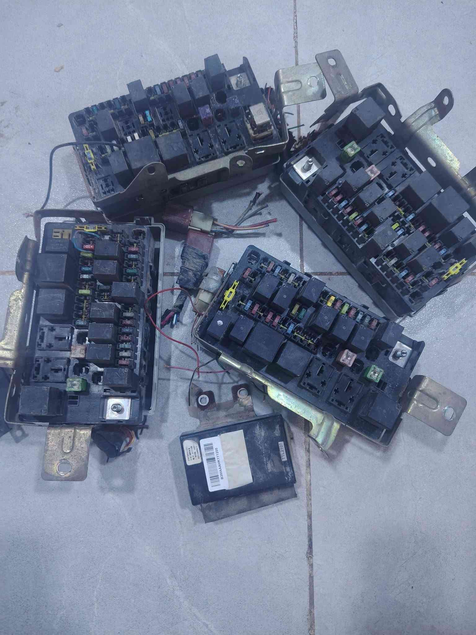 غراض تفصيخ كريت ويل مكاني البصره واكو خدمه توصيل 7لجميع المحافظات رقمي *********** واتساب فقط *********** هذا بيه اتصال الاثير
