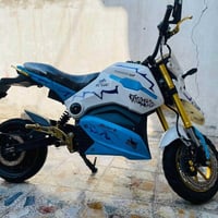 للبيع دراجه بنلي شحن 2026 6 بطاريات كرافين 32 أمبير 72 فولت ملف 3000W ...