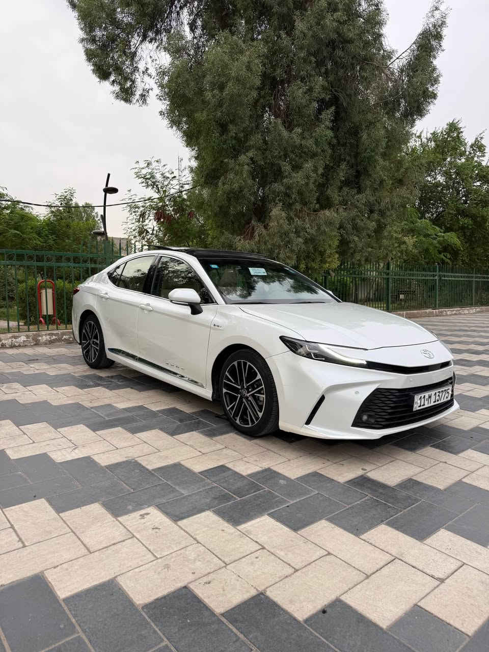 كامري LE • ٢٠٢٥ • هايبرد ٢٥٠٠