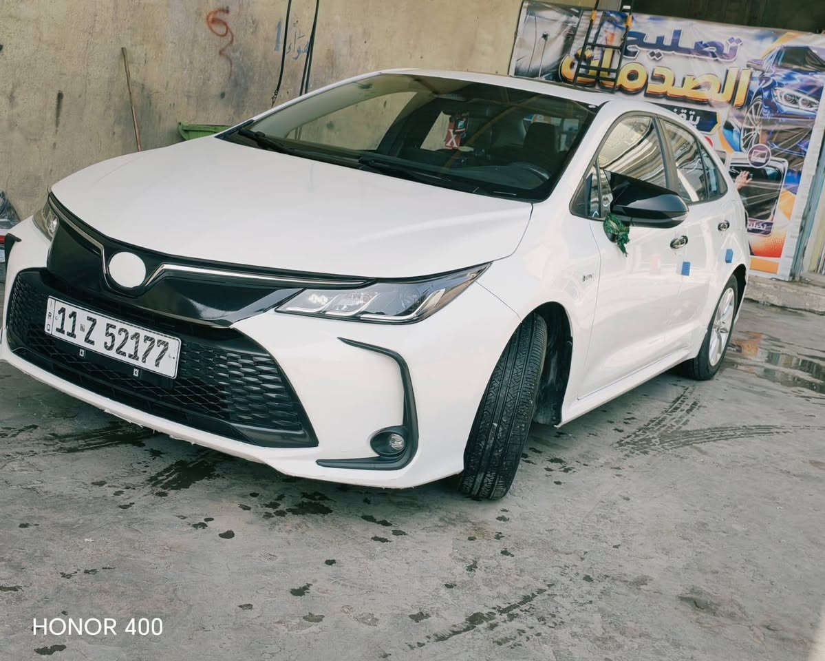 سلام عليكم كورلة موديل ٢٠٢٥.  شكل الخليجي ماشية 40الف مكفولة
هايبرد
المواصفات فتحه
شاشه
كشنات جلد
تحكماد مقود
العنوان بغداد
***********

نص مكتوب في الصور:
- HONOR 400