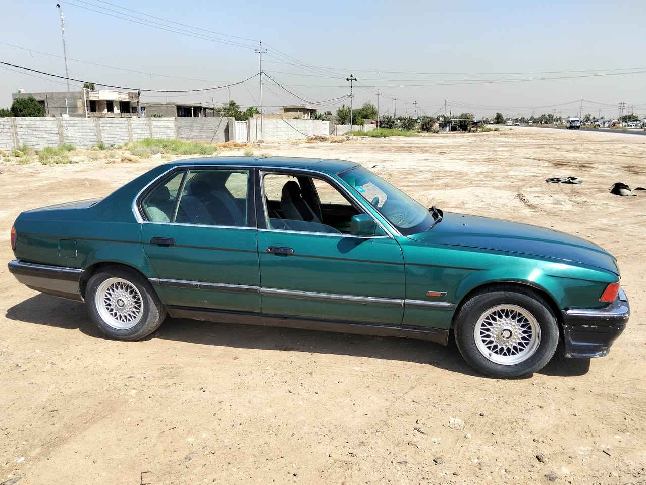 السلام عليكم 

للبيع بي ام 730مفتوح

موديل 1991

رقم بغداد بسمي 

تبريد شغال كير محرك مكفولات 

مكاني بابل محاويل 

السعر 38

***********
