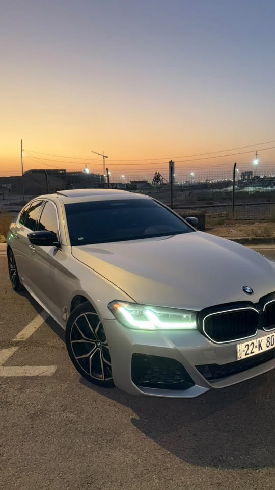 بسم الله الرحمن الرحيم

 Bmw 530i 2021

مواصفات / 

اكبر حجم شاشة 
عدادات دجتل 
كشنات كهرباء + خزن ميموري 
تدفئه كشنات 
ستيرن كهرباء
ماشيه 77 ميل 
رادار امامي + حساسات جانبيه فول للعين ونقطة عمياء داتا شو جنطة كهرباء وايماءات بالشاشه 

سبورت لاين تجي دفع خلفي 

السيارة فول عدا الخمس كامرات

بدون اي مسج اعطال 🛑

دعاميه اماميه وخلفيه M5 + شباك امامي ابو اللد  ومغلف كاربون فايبر الياف 🚀

سياره كامله للاخير صفر مسج بدون نقص برغي واحد حتى دهن جديد مبدل + تخم دسكات جديده
الحادث / ربع جاملغ خلفي فقط بدون اي دواخل + صار بيه طخه بسيطه بالدعاميه الاماميه ومبدله بدعاميه M5 

السياره مابيه ولاقطرة صبغ
وبيه جاي ليبل مال حماية سرقة من كل القطع وبي رقم 

رقم اربيل بأسمي شخصياً وبيه باج تضليل 80‎%‎ امريكي اصلي🛑 

تبريد ثلج 

كير مكينه كفاله 

مكاني كربلاء
الرقم ***********  

السعر 280 وبيها مجال
