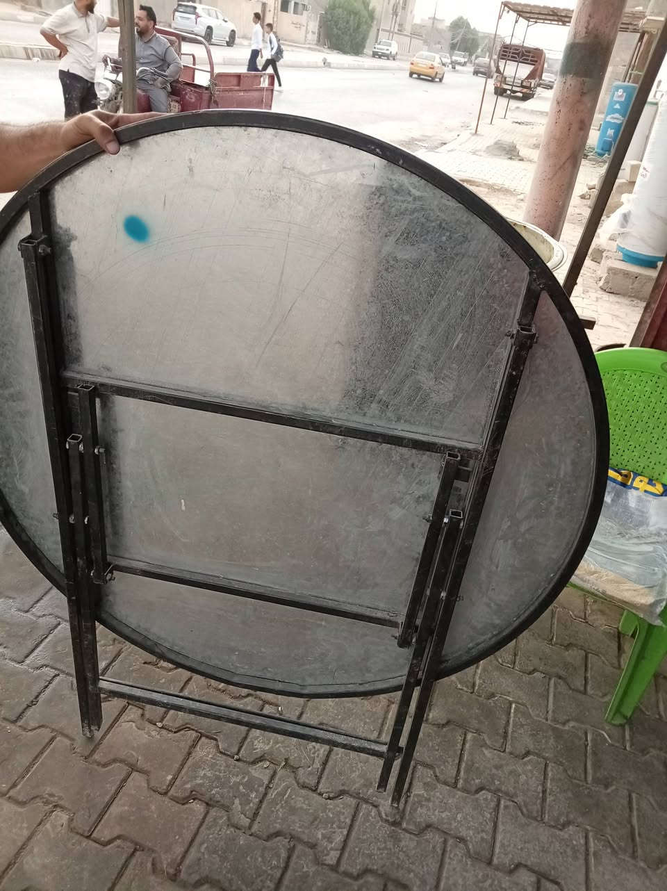 ميز مفطح • عدد ٣٠ • قياس ١١٠