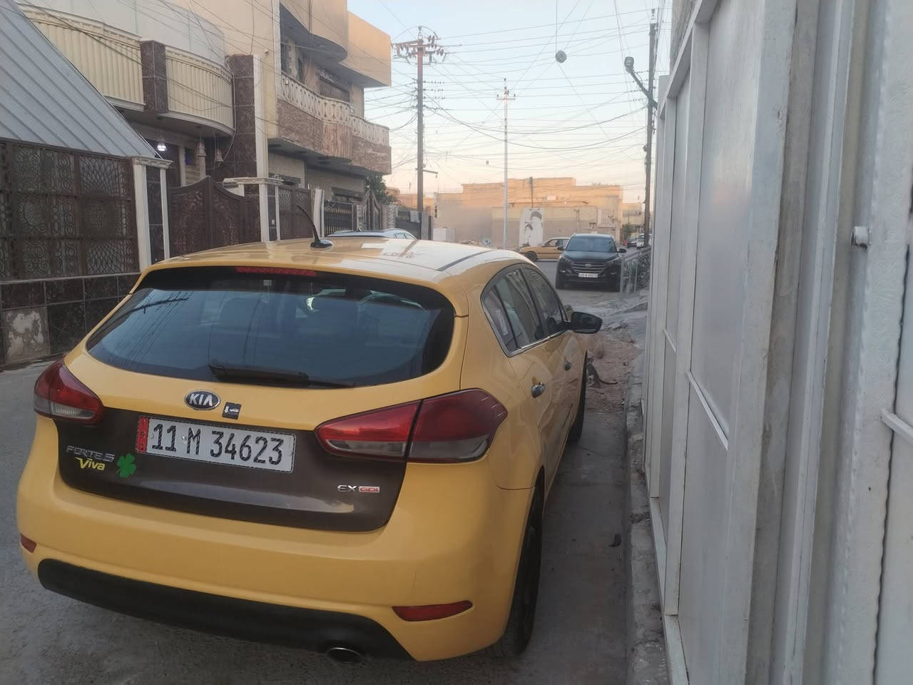 السلام عليكم موديل 2014 هاج باك نص فول بيهة جاملغ مبدل السيارة وارد امريكي محرك GDI ثلاث انظمة قيادة كروس سرعة مانع انزلاق ايكو شاشة صغيرة بلادية مع كامرة عنوان شهداء البياع سعر 90 وبيهة مجال ***********
