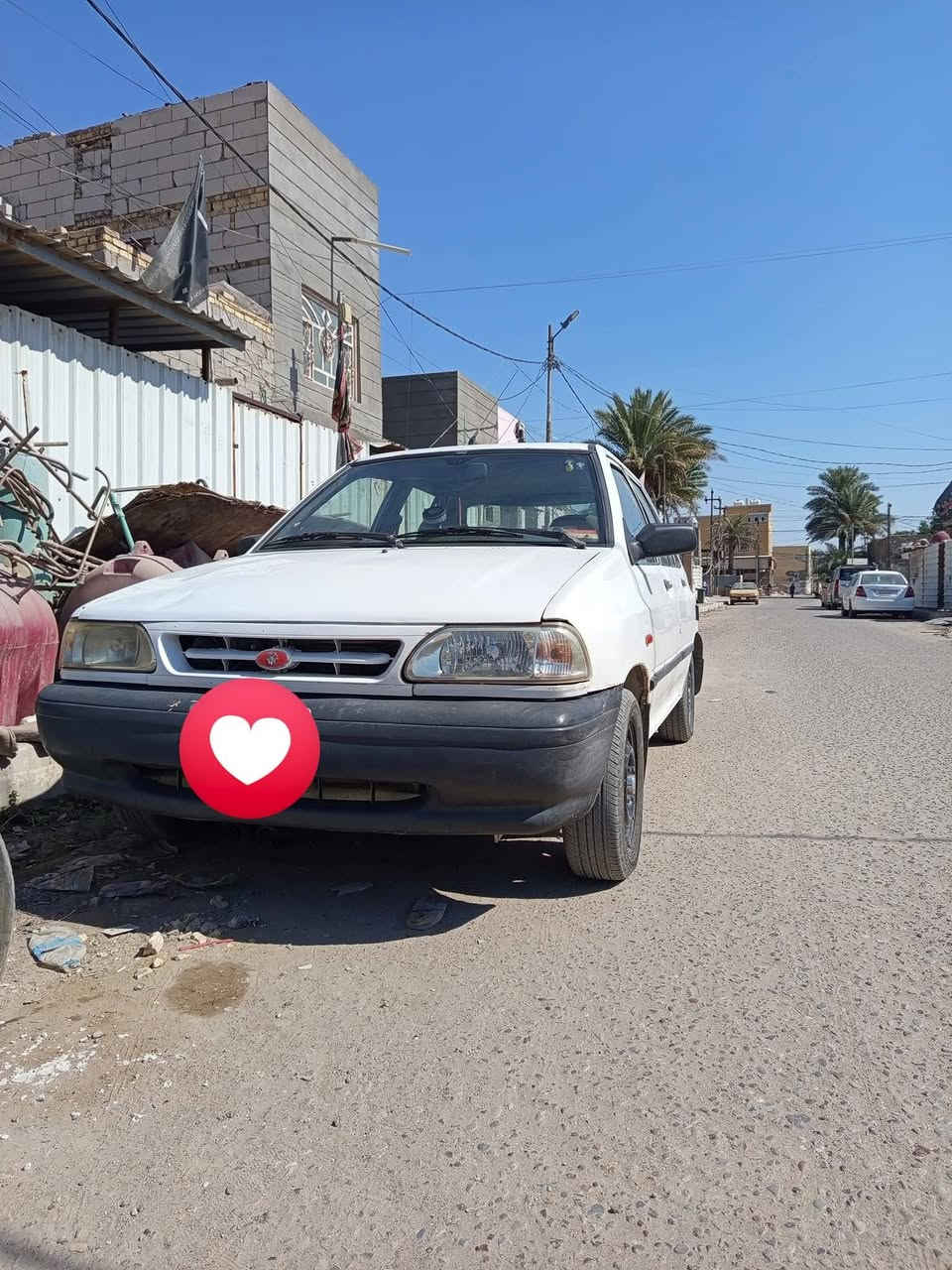 السلام عليكم سايبا للبيع موديل 14 
السياره جاهزه من كلشي رقم انكليزي 
السنوية لل 2030 اله تصقط 
السيارة بأسمي ومداور ثانيوم 
مكان السياره بديوانية ***********
