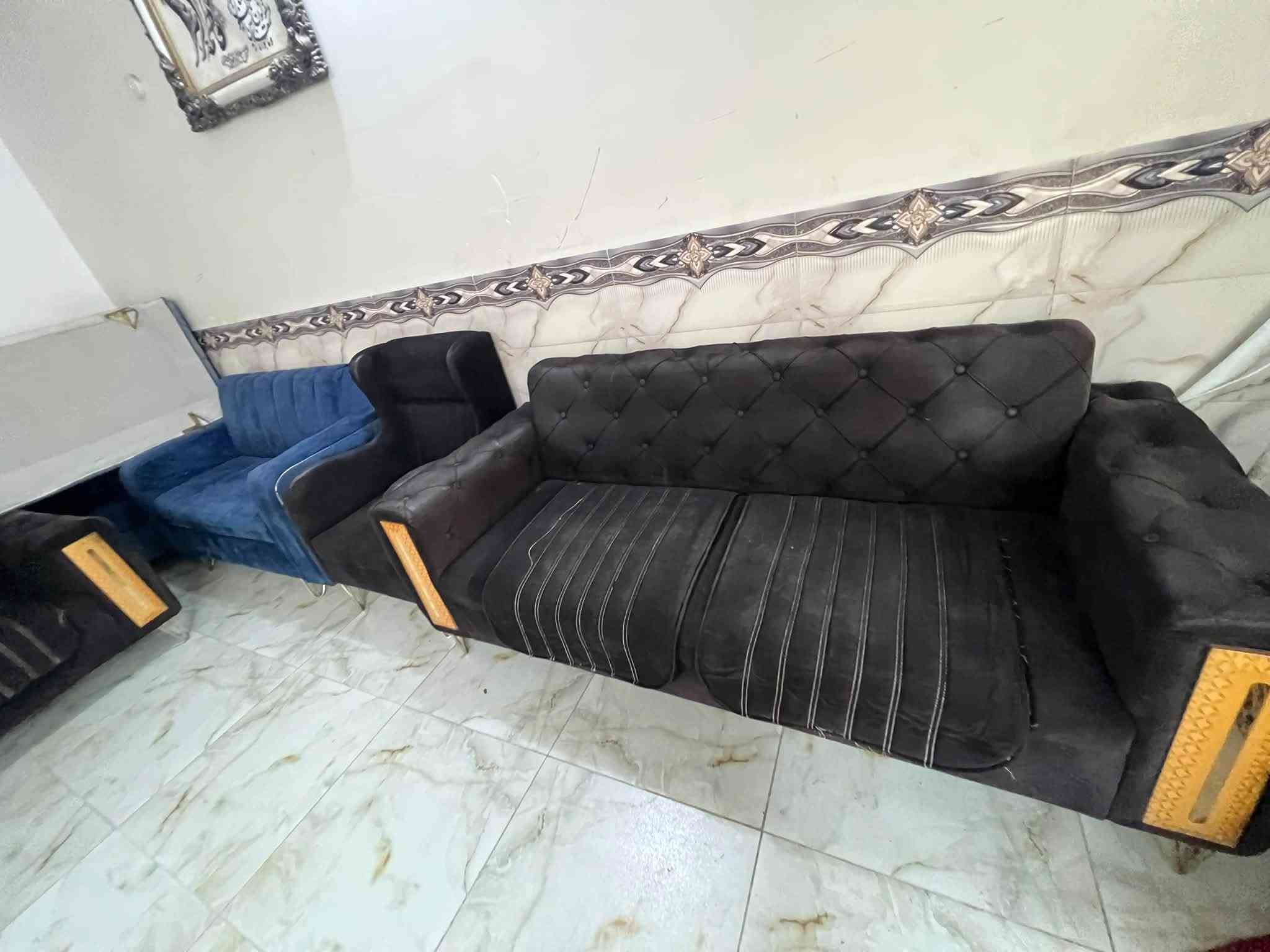 سعرهن 550 تخمين يعني الواحد 275 بيهن مجال مكاني نجف ***********
