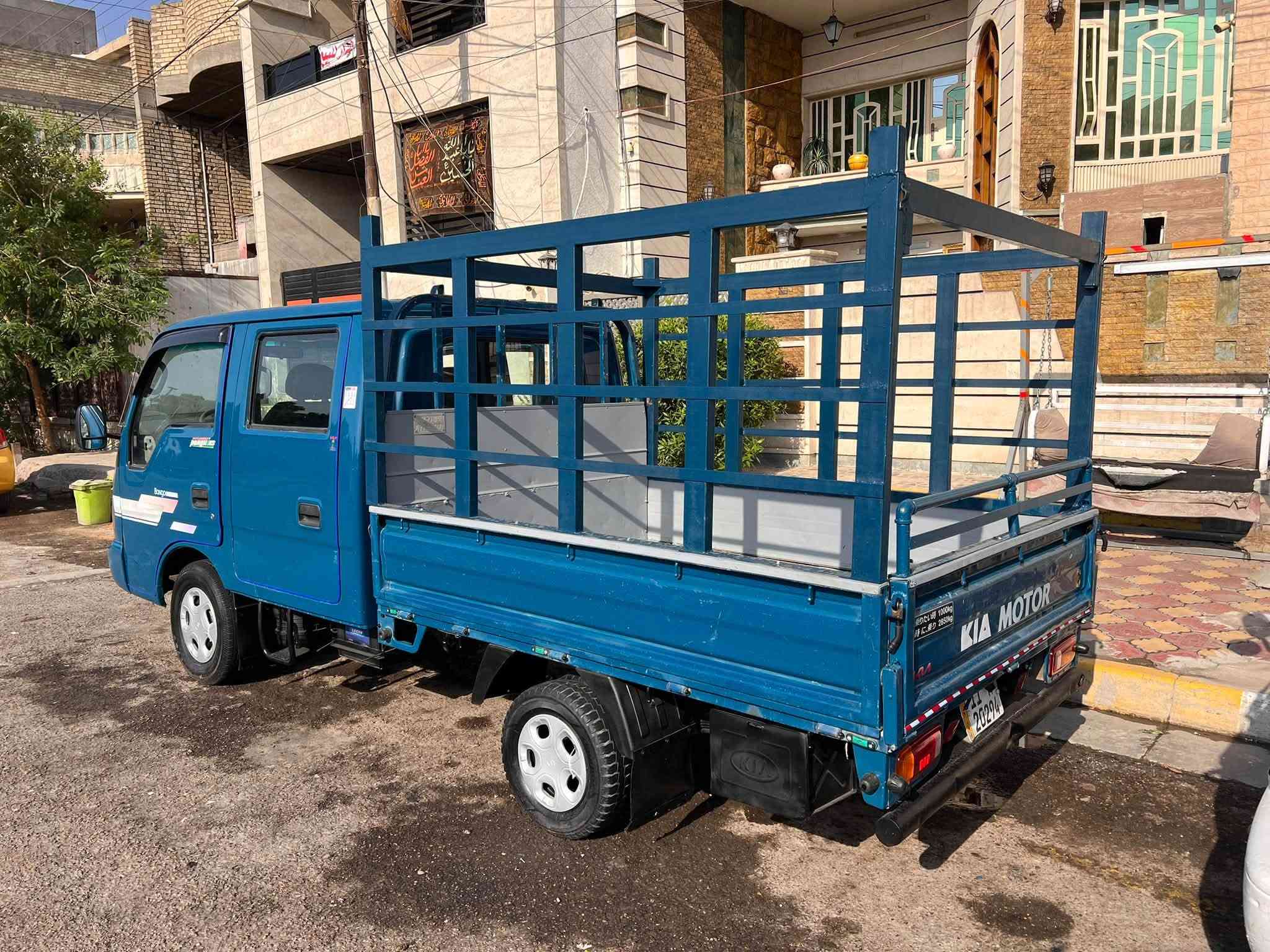 السلام عليكم للبيع كيا دبل قماره مديل 2002. رقم بغداد. إنكليزي تحويل مباشر سنويه جديده.   محرك 3000 مفتوح بلادي.      مكفوله من الضربه والكص.  ملاحضات صبغ بدوس. دواخل جديده. كهربيات كله شغال. محجر غلاف جديد.  تخم تاير كير اكسن حداده.    سياره جاهزه.    مكاني بغداد.   
هـ.  اتصل وتدلل.  ***********.   اتصل وتدلل
