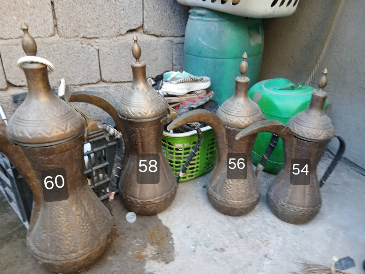 دلات البيع ***********

نص مكتوب في الصور:
- 60 58 56 54