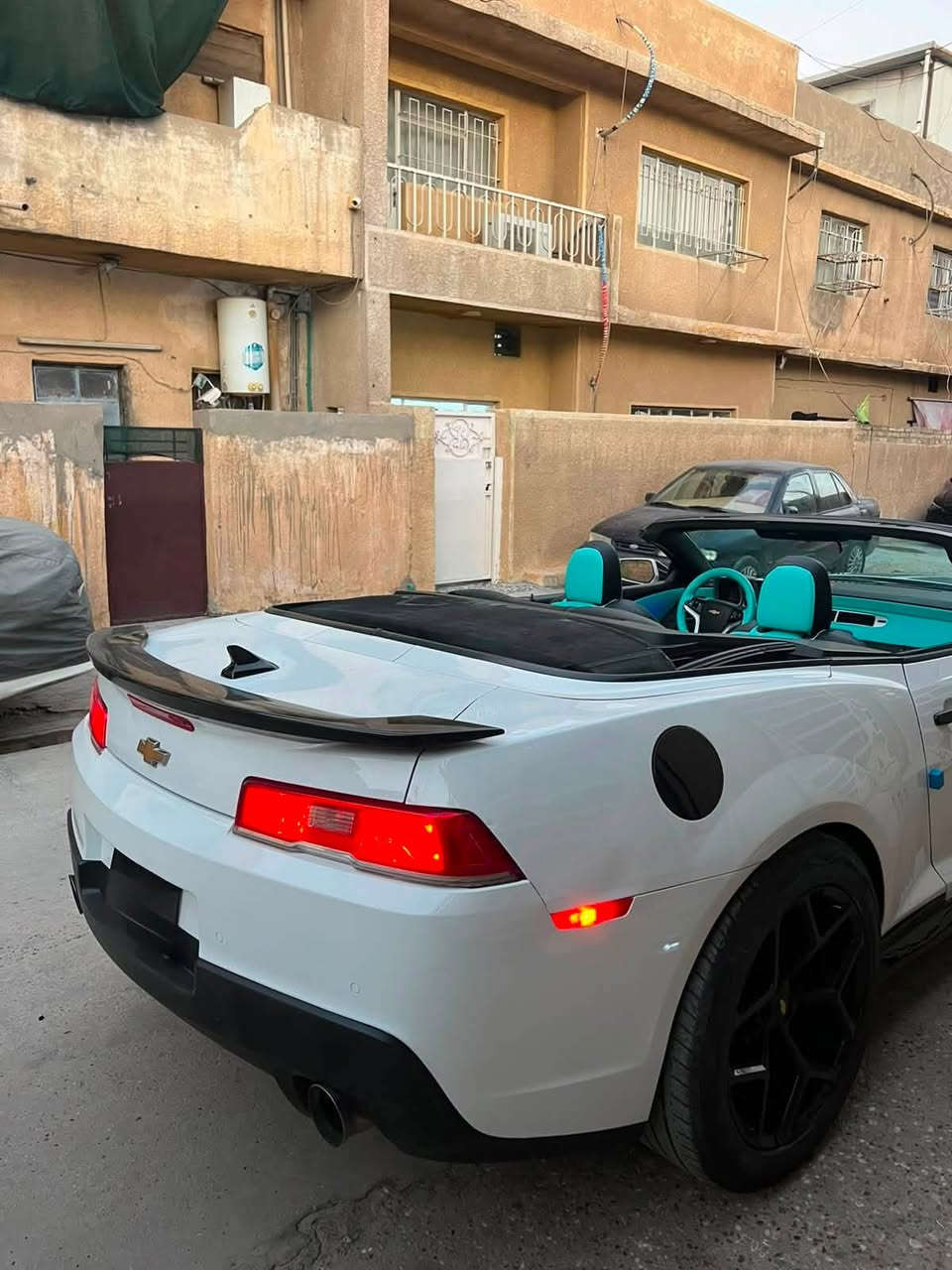 اجدد وانظف ١٥ كشف
السياره باسمي شخصيا
دوشمه جديدة
جاهزه هزه ورقم جديد
كامله بدون اي نقص
بيع بدون مراوس
السياره كلش نظيفه 
موديل 2015
محرك 6 سلندر 
لون ابيض
شاشه
كراسي كهرباء
تحكمات ستيرن 
تبريد ثلج 
صدر امامي خلفي نظيف 
سستم صوت 
شفتات سرعه  
ويل 20 
بجم زنون 
السياره كلش مميزه ونظيفه  
مكان السياره بغداد الجديده 

سعر السيارة 110 ورقة
***********
