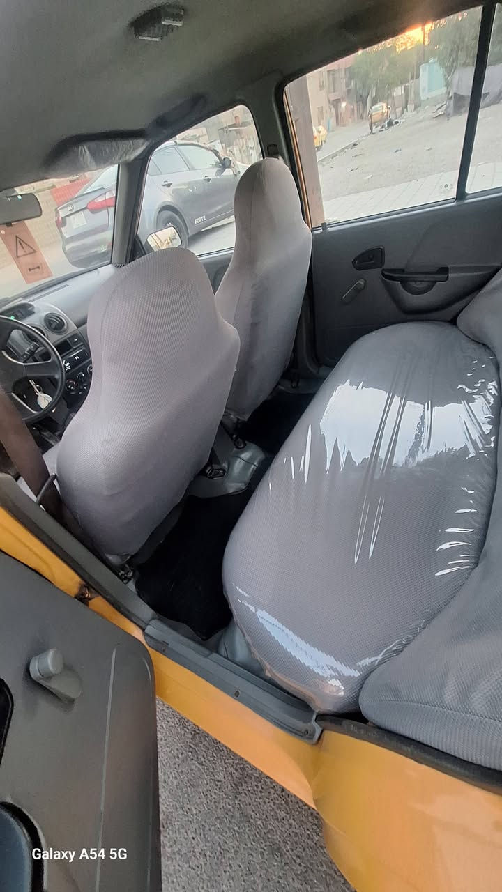 سايبا موديل ٢٠١٥ رقم بغداد كفاله عامه، ***********

