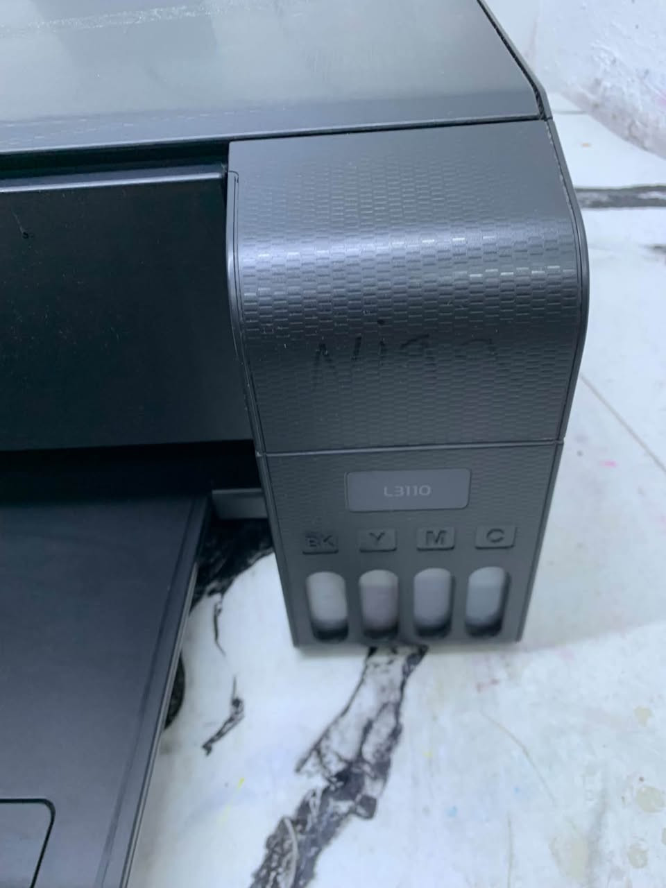 طابعه ابسون L3110
منضومه حبر خارجيه
ملون وعادي 
السعر 110 توصيل موجود
***********
