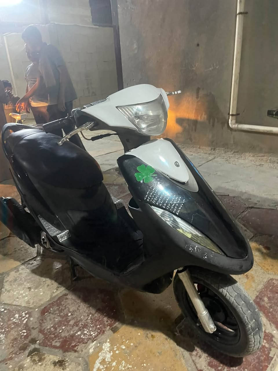 سلام عليكم ماكس عدله للبيع نضيفه بوشه 55شلعه ومعدل سعر 625وبيهه مجال مكان كربلاء رقم ***********
