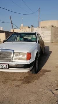 مارسس 300E • ١٩٨٨ • رقم بغداد