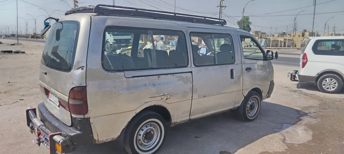 السلام عليكم
كيا بريجو. للبيع موديل 2000 رقم ذي قار انكليزي

مكينه وكير واكسن خير من الله 

حداديه جديده

مكان ذي قار

السعر ٦٥ وبيها مجال  

رقم الهاتف ***********
