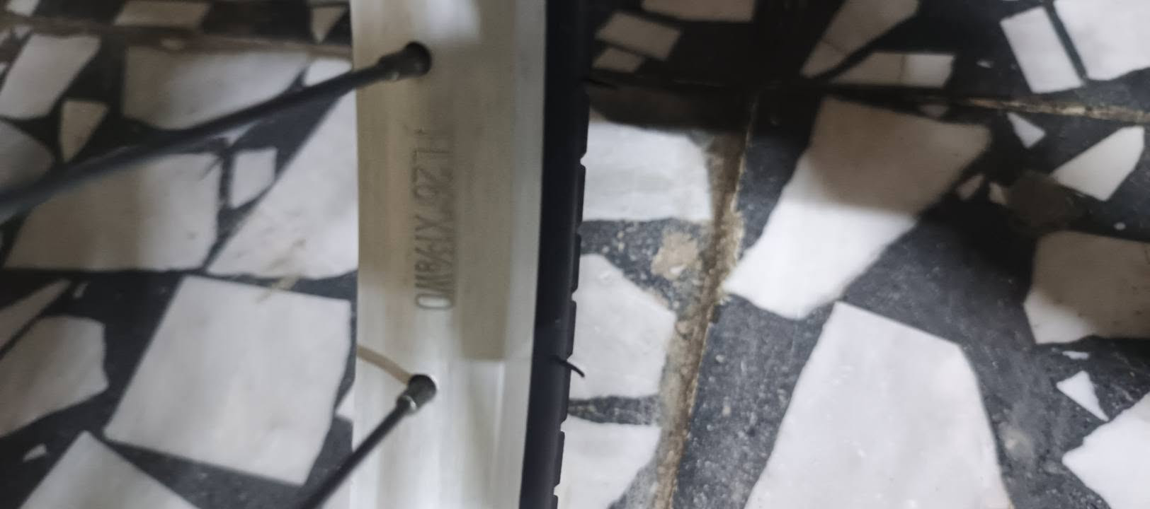 السلام عليكم باسكل للبيع برجستون ياباني صارلي شهر من نزلتة حاوية باسكل تخم اقفالة تخم تاير جديد كلة مختم سعرة 120وبي مجال بسيط مكاني بغداد الشعب الجمعيات تواصل على الواتساب ***********
