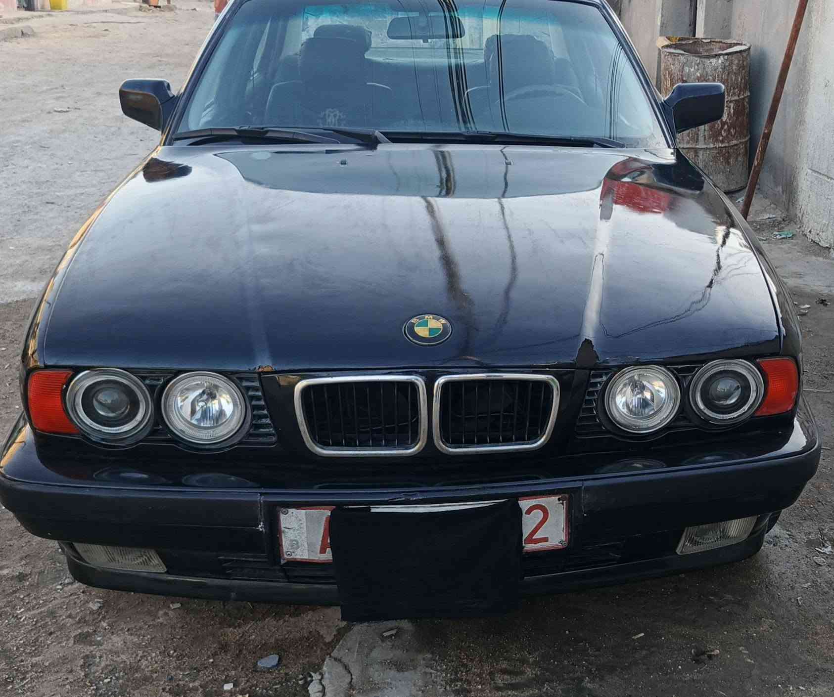 بي إم 525 للبيع مكينه مسكر فانوس رقم بغداد ***********
