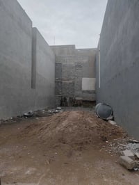 ارض • حي البلديات • ١٤٠م واجهة ٧