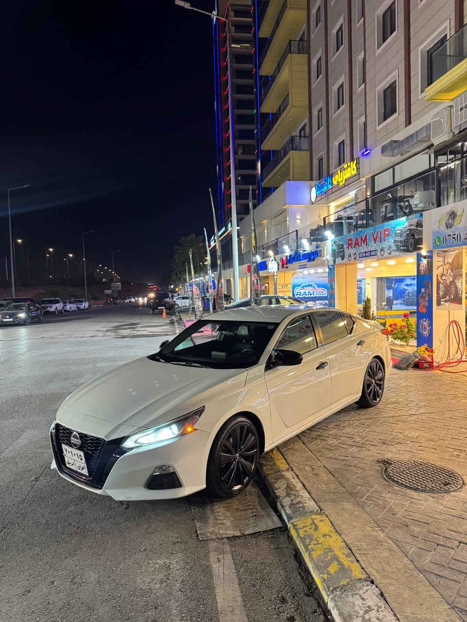 نيسان التيمە sr دوو پارچە سبوخ دوو سی جی تاحديدلی هەيە پيشوو پشتی کەپسە ‘هەمووو شتی بەشەرتە 
*********** أربيل, العراق
