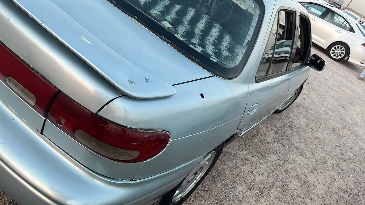 السلام عليكم كيا سيفيا للبيع موديل 95 كير عادي محرك مفتوح السعر 33 ورقه وبيها مجال المكان الرمادي للتواصل ***********
