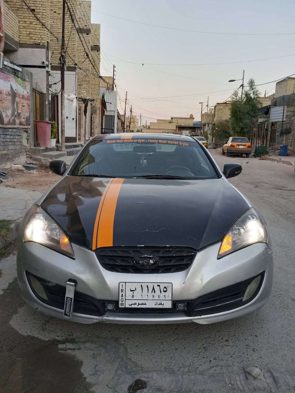 السلام عليكم للبيع أو المراوس 
جينسز كوبيه RS 2010 فول مواصفات مكينه 6 سلندر 3800 مكينه وكير جدد فتحه بصمه تشغيل وبصمه ابواب كشن السايق كهرباء مري كهرباء حداديتهه جديده تبريد ثلج ❄️ السياره بدون حادث بيهه صبغ حزام للجماليه اكزوزات رياضي ويل رياضي توسايز لدات داخليه متغيره الألوان رقم بغداد مشروع وطني تحويل مباشر السياره كلش حلوه وبدون نقص 
مكان السيارة بغداد مدينه الصدر 
السعر اتصال او واتساب وعيوني الك 
الاستفسار ***********سجاد
