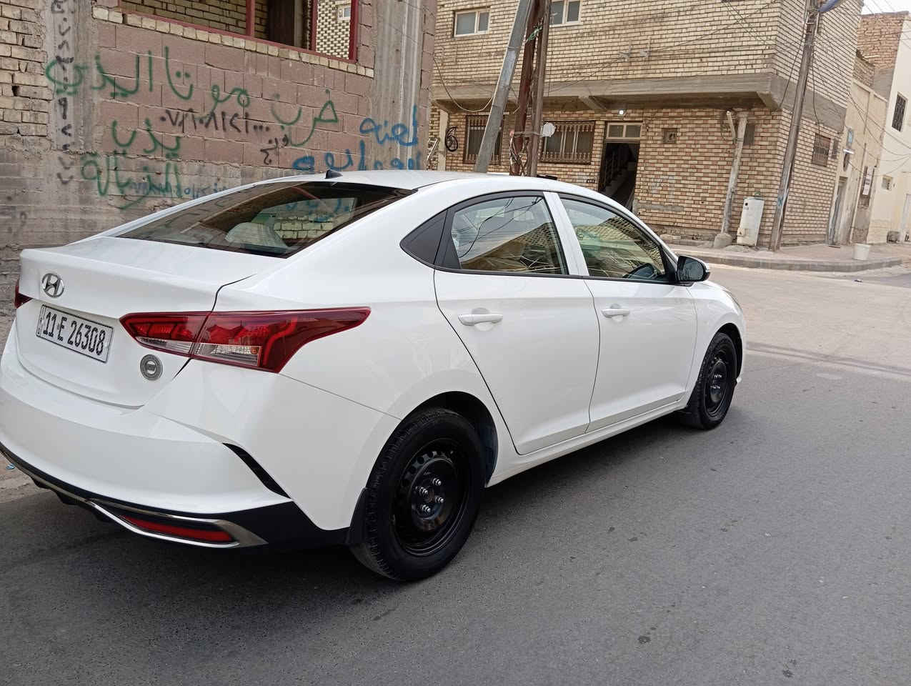سلام عليكم اكست ٢١خليجي رقم بغداد بسمي سيارات جديد مكينه وكير كفاله كلشي ماعايزه بيها صبغ بين البابين بدون دواخل بيع ومراس بلنتره ٢١ مكاني نجف شارع المدينه استفسار *********** السعر 115
