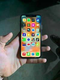 آيفون XS • ٢٥٦ • شاشة مبدلة اصلية