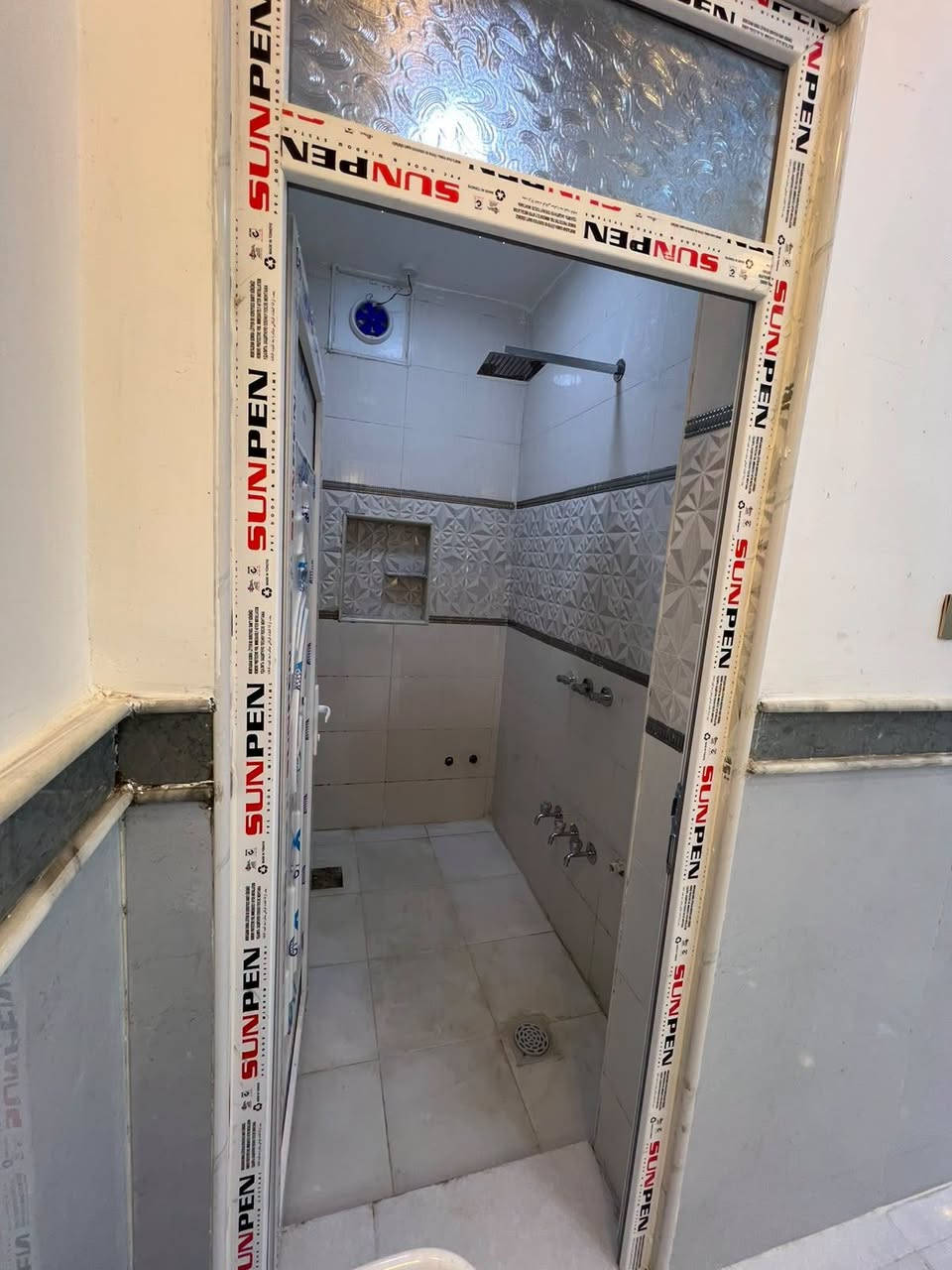 دار البـيع مغربه
المساحـه 160   طابو صرف 
جاهز للسكن  اللاستفسار   
    ***********
