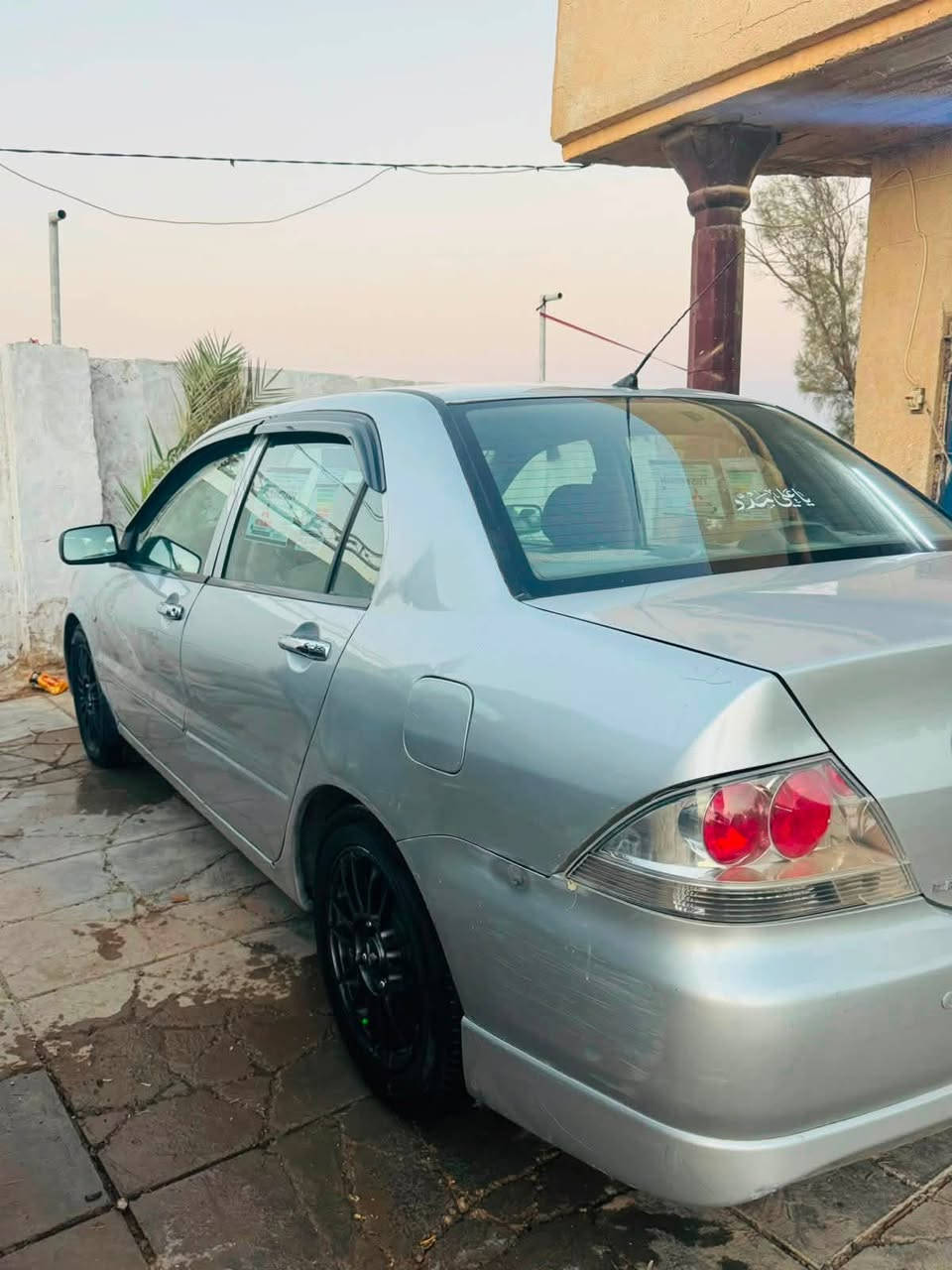 للبيع لانسر موديل 2002 رقم بغداد نكليزي تخم تاير تبريد ثلج كير محرك مكفولات تخم تاير بسمي تحويل مباشر السياره جاهزه من كلشي هزه رقم وسنويه جدد محرك 2000 بلادي مصبوغه عام السعر 55 وبيه مجال مكاني بغداد رقم ***********
