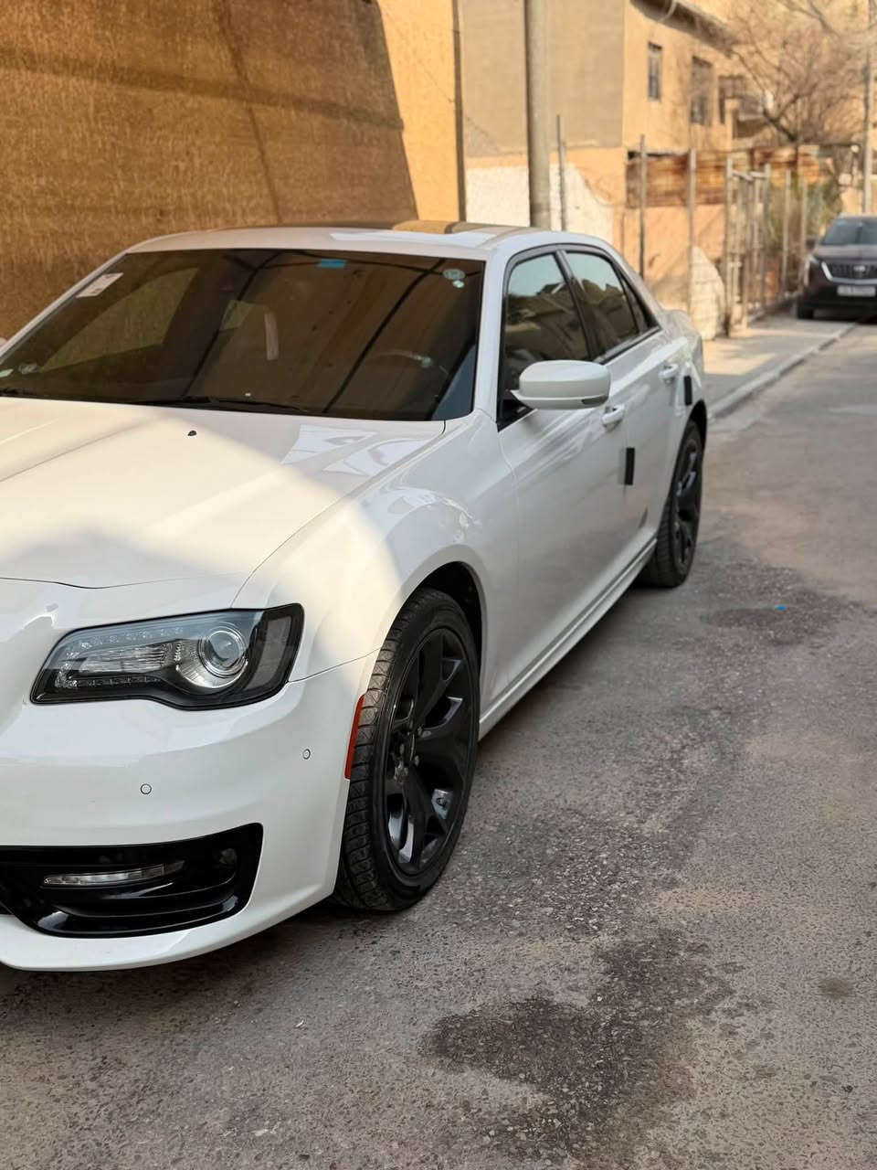 اوباما 2023 S300 فول مواصفات S خليجييي
ماشيه 23 الف
رقم أربيل الجديد تحويل وكاله حاضر ب اسم شركه 
المواصفات :
* بچم عريض
* پانوراما . 
* رادار مع مانع تصادم . 
* نقطة عمياء . 
* حساسات امامية . 
* مصابيح امامية زنون مع LED . 
* ويل قياس 20 أنج . 
* حساسات خلفية . 
* شاشه كبيرة مع نظام ملاحة نفكيشن GPS .
* سستم صوت الپاين مع سماعات بريميوم .
* دمام صوت 
* داخل جلد  .  
* مقاعد أمامية كهربائية عدد 2 . 
* ذاكرة لحفظ وضعيات الجلوس (ميموري) . 
* مقاعد أمامية تبريد وتدفئة . 
* مقاعد خلفية تدفئة . 
* تشغيل عن بعد . 
* ستيرن كهربائي . 
* تدفئة ستيرن . 
* محدد سرعة . 
* تلفون بلوتوث . 
* كاميرا خلفية .
* مرايا متحسسة للاضاءة العالية 
* كير شفتر بالستيرن* دخول ذكي (بصمة) *  اتصال
سياره  مغلفه PPF عند اوراكول ضمان 10 سنوات
 شاشه مغلفه يوتيوب يشغل كار بلي الشاشه  
رادارات حساسات 
بردات اوباما اصليه 
السياره وكاله هارلم كفاله عامه
***********
