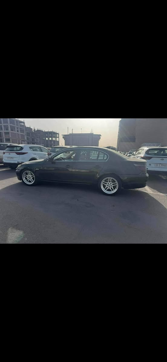 بي ام دبليو ميماتي موديل ٢٠٠٨ خليجيه صبغ عام خارج العراق محرك دبل فانوص حداديه امبدله جديد جاهزه وحلوه السعر ١٠٠ وبيهه مجال بسيط مكاني محموديه ***********بيع
