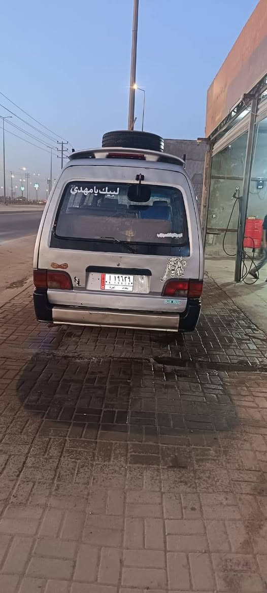 سلام عليكم اسيا للبيع موديل 93 السنويه لل27
مكينه بيه خيط بخار كير جديد اكسن جديد باتري جديد تخم تاير جديد دينمه جديده كهربائياته كله شغاله 
مصفره هيه ومرور باج وبحث حي العامل تريد تحويل تريد وكاله السياره خير من الله كبل للشارع السعر 52
وبيه مجال بصيط حك الجيه مكان السياره كربلاء قرب جامعت فريحه ***********

