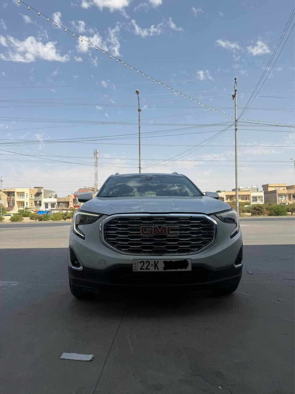 GMC 2021 Terrain SLT
 چاملغ و بۆنیتی سبوغە  لای سەکنی داخلی گرتووە قەپات ماصفاتە بەس سلایت نیە کوشین کارەباییە ٦ دوگمەیە  دەبل ئەکسلە  فولل ماصفاتە کوشین سارد و گەرم و خەزنە بەردی گزۆز و رادار هەمووی بە شەرت گێر و مەکینە و کارەبایات بە شەرتە ئێرباگ سوکان و شان سیستەمە
سحری ١٣٠ وەرەقە  تحویل و غەرامە بە شەرت
***********
*********** أربيل, العراق
