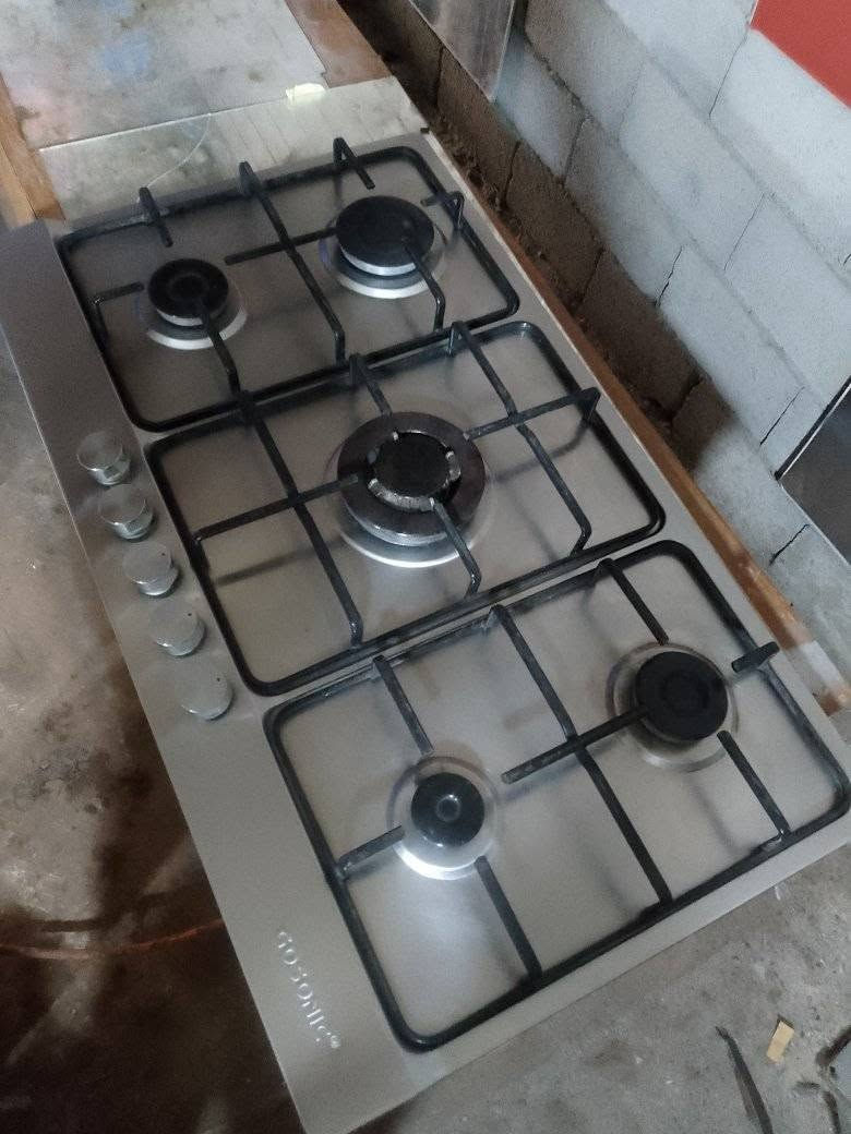 طباخين للبيع او معارض مع طباخات تعبانه والفرق حسب الاتفاق والقناعه طباخ عشتار عيون وفرونه شرط التشغيل جدا نظيف كلو شغال شرط سعرو 120 
طباخ منضدي ستيل اخو الجديد عالبلادي مامبدل بي ولاغرض شرط.. 
كلو شغال شرط السعر 70 الف
