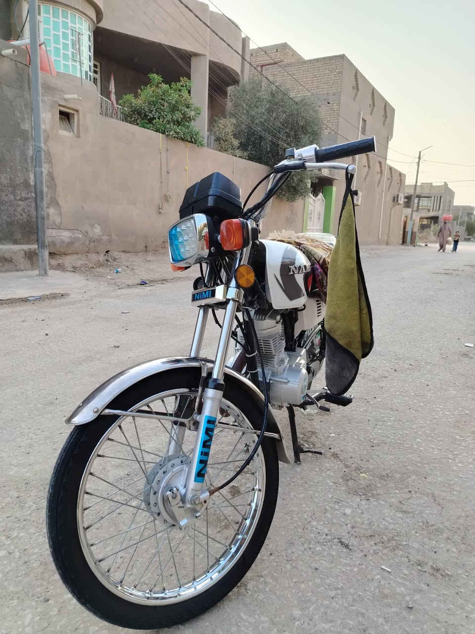 سلام عليكم نامه 27 طبق الأصل شلامجه مكفوله كفاله عامه قبل ٤ أشهر طلعتها كلشي شغال بيها 700 وبيها مجال *********** (او مراوس ب سكنس)
