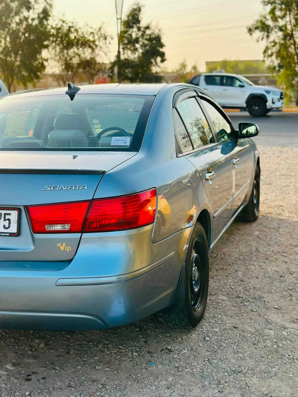سوناتة 2010 امريكي السعر 98
السنوية ول هزة لل2032
فول موصفات 
رقم بعداد الجديد 
فتحة اسلابدروف 
لون بحري
داخل بجي او صاج
كامرة خلفية 
مشجل شاشة   
تايرات 4 جديد 
حدادية 
كير محرك 
كهربائيات 
اي نقص ما بيهة 
السيارة بيهة ٣ قطع فقط ول سونار موجود 
السعر 98
الشراي ينتصل 
عنواني كركوك 
***********
