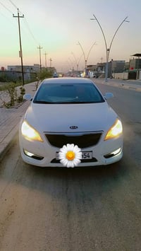 كيا كاتنزة • ٢٠١٢ • ٦ سلندر