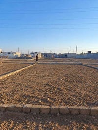 العكر الغربي • ٢٠٠م • وراه الملعب