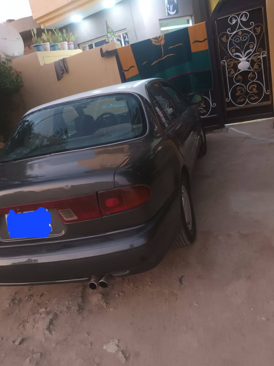 سلام عليكم سياره سوناته تو مديل 93 نضيفه ومكفوله كير ومحرك رقم بغداد نكليزي 43 وبيه مجال *********** مكاني واسط الصويره
